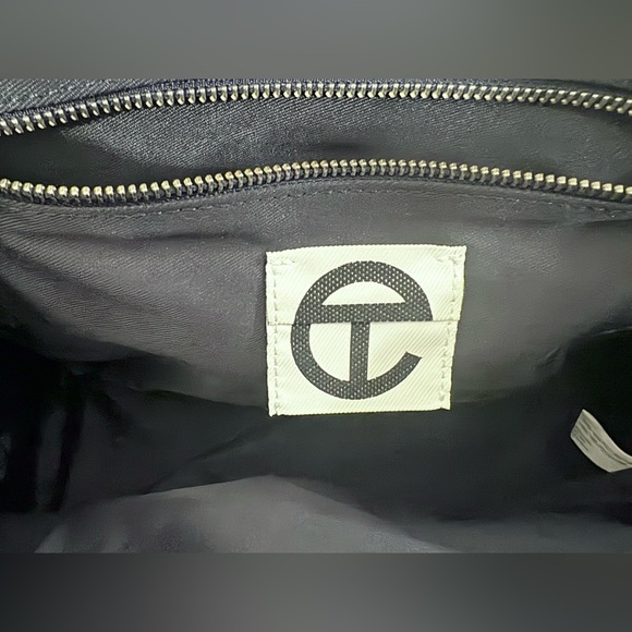 Telfar Medium Shopping Tote | Olive Green - Picture 5 of 9